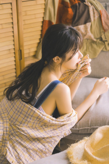 菠崃史特